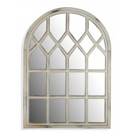 Versa Wandspiegel mit abgerundeten Fenstern aus gealtertem weißem Holz