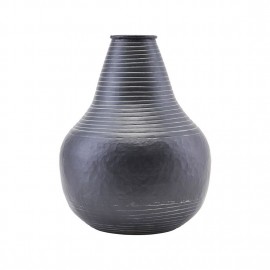Rustikale Vase aus schwarzem Aluminiummetall von House Doctor Stribe