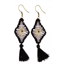 Boucles d'oreilles losanges perles violet noir pompons Madam Stoltz