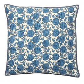 bungalow denmark housse de coussin soie motif fruits exotiques bleu