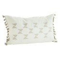 Housse de coussin blanc beige motifs brodés pompons Madam Stoltz