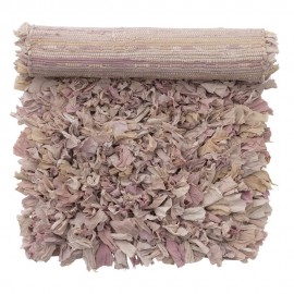 Rosafarbener flauschiger Teppich aus recycelten Stoffen von Bungalow Denmark