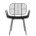 Chaise design avec accoudoirs métal noir Pols Potten Boston