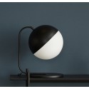 Lampe à poser design noir et blanc design rétro Hübsch