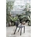 chaise de table design avec accoudoirs polypropylene noir muubs keiko