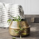 Cache-pot aluminium finition laiton House Doctor Rattan