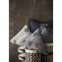 madam stoltz housse de coussin carre pompons tassels  45 x 45 cm gris