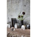 muubs bougeoir en forme de maison beton gris dore