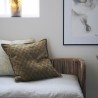 house doctor coussin carre imprime velours jaune moutarde velv