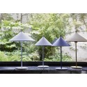 hk living lampe de table epuree metal blanc triangle lamp