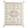 madam stoltz tapis tufte ecru motif geometrique orange 140 x 200 cm