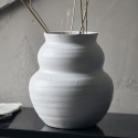 house doctor juno petit vase argile blanc formes arrondies