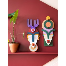 Masque mural décoratif carton Studio Roof Mumbai