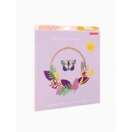 studio roof couronne de fleurs decoration carton murale blossom