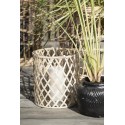 cache pot beton noir texture ib laursen cesar