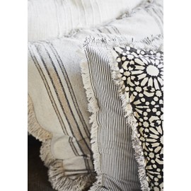 Großer Madam Stoltz Kissenbezug