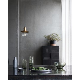 petit abat jour suspension feuille de metal dore laiton house doctor hatt