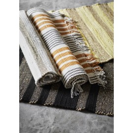 tapis de couloir noir raye jonc de mer madam stoltz