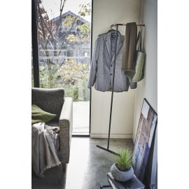 Portant à vêtements d'angle à poser contre mur Yamazaki Tower