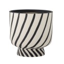 cache pot fantaisie noir blanc raye terre cuite bloomingville malena