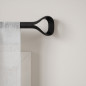 tringle a rideaux noire design epuree legante umbra loop