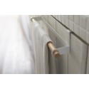 porte torchon pour porte blanc metal bois yamazaki tosca