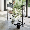 rangement a chaussures design metal noir roulettes yamazaki tower