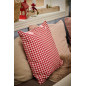 grande housse de coussin carre petits carreaux rouge blanc ib laursen