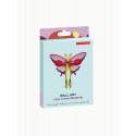 papillon comete decoratif mural studio roof lilac comet buterrfly