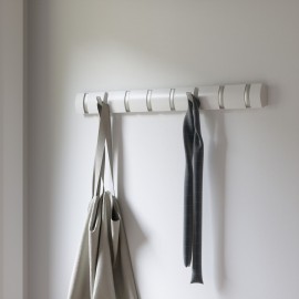 Umbra Flip Kleiderhaken aus Holz Wandgarderobe
