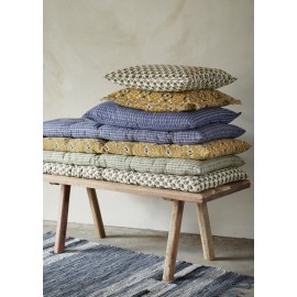 coussin long banc bleu carreaux coton madam stoltz