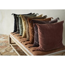 grande housse de coussin noire velours madam stoltz