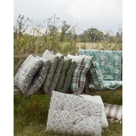 housse de coussin floral vert coton rectangulaire madam stoltz