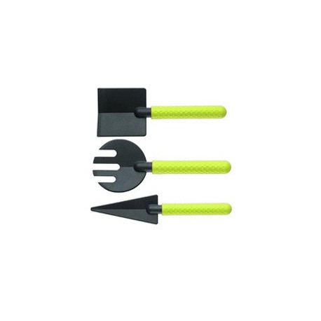 3-outils-de-jardinage-geo-vert