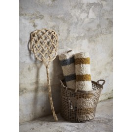 Petit tapis tufté rayé Madam Stoltz