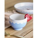 tasse peinte anse coeur rouge gateau au fond bloomingville lively