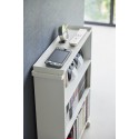 etagere bibliotheque basse a roulettes acier blanc yamazaki tower