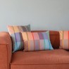 Coussin decoratif multicolore motif graphique Remember Cambridge Wide