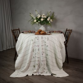 Nappe en lin blanc motif floral qualite Nordra Sweden 140 x 280 cm
