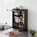 Etagere rangement epices design plan de travail cuisine Yamazaki Tower