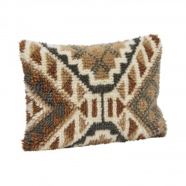 Housse de coussin laine motif ethnique tuftee Madam Stoltz