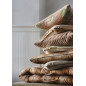 Housse de coussin decorative velours matelasse Madam Stoltz