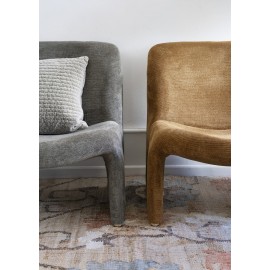 Fauteuil bas design rétro velours Madam Stoltz