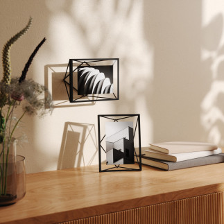 Cadre photo a poser design chic metal Umbra Prisma