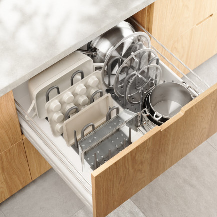 Rangement casseroles couvercles cuisine Umbra PEGGY