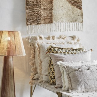 petit coussin coton brode uni blanc ecru franges madam stoltz