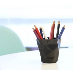 Pot à crayons design noir pen pen essey