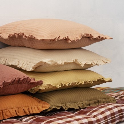 Housse de coussin à volants coton Madam Stoltz