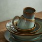 plat ovale gres vert artisanal madam stoltz