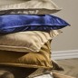 grand coussin velours bleu indigo ib laursen